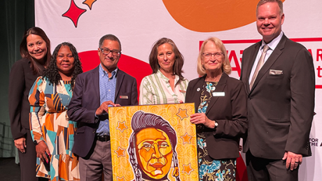 Duluth, MN - Ovatin celebrates Duluth Art Institute, whose mission is to enriches daily life with dynamic, innovative visual arts programming that upholds excellence and promotes inclusive community participation.